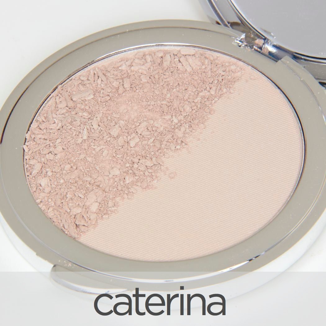 La Bella Donna® Compressed Mineral Foundation - Image 3
