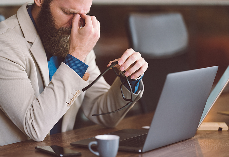 Image of a stressed man