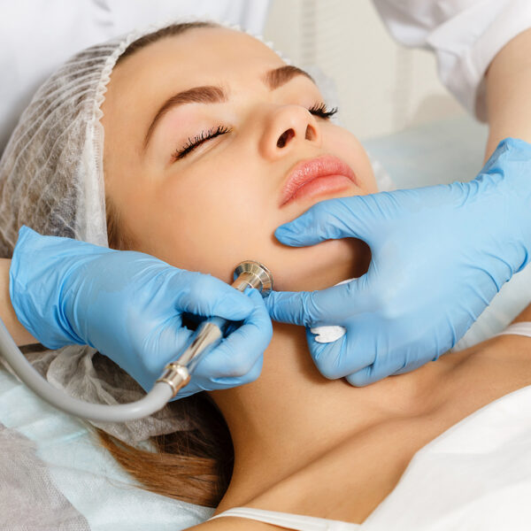 woman getting a HydraFacial