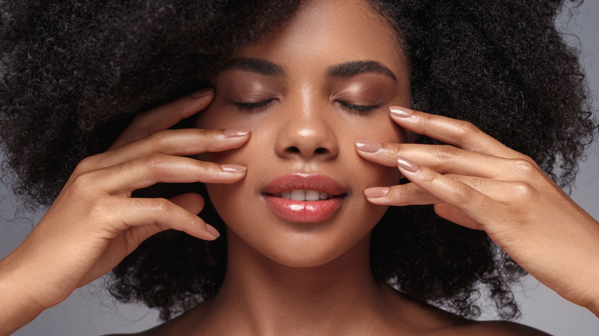 Reasons to Love Ultherapy_FT-IMG