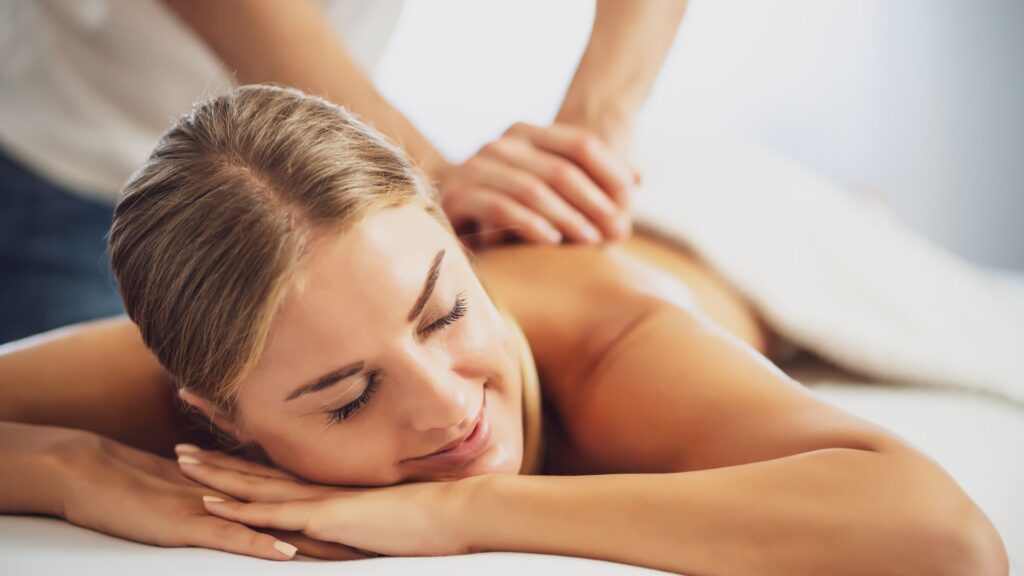 Woman receiving a relaxing massage